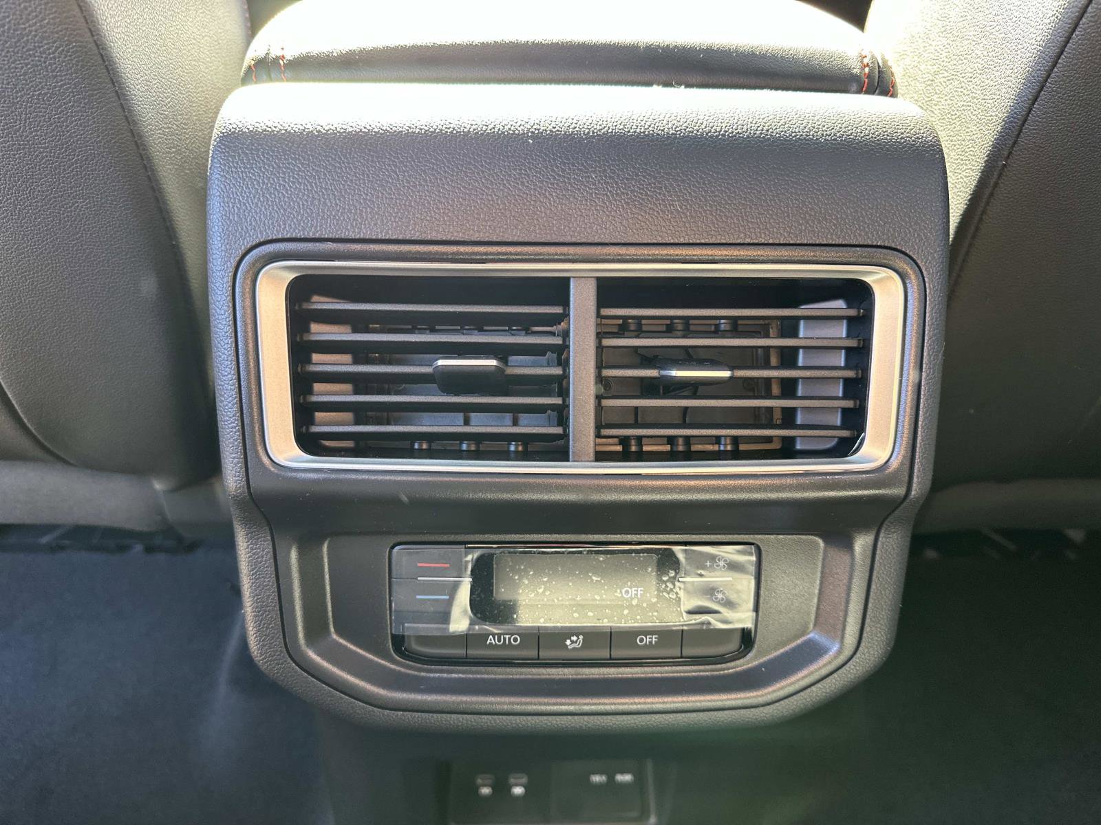 New 2026 Volkswagen Atlas Peak Edition image 16