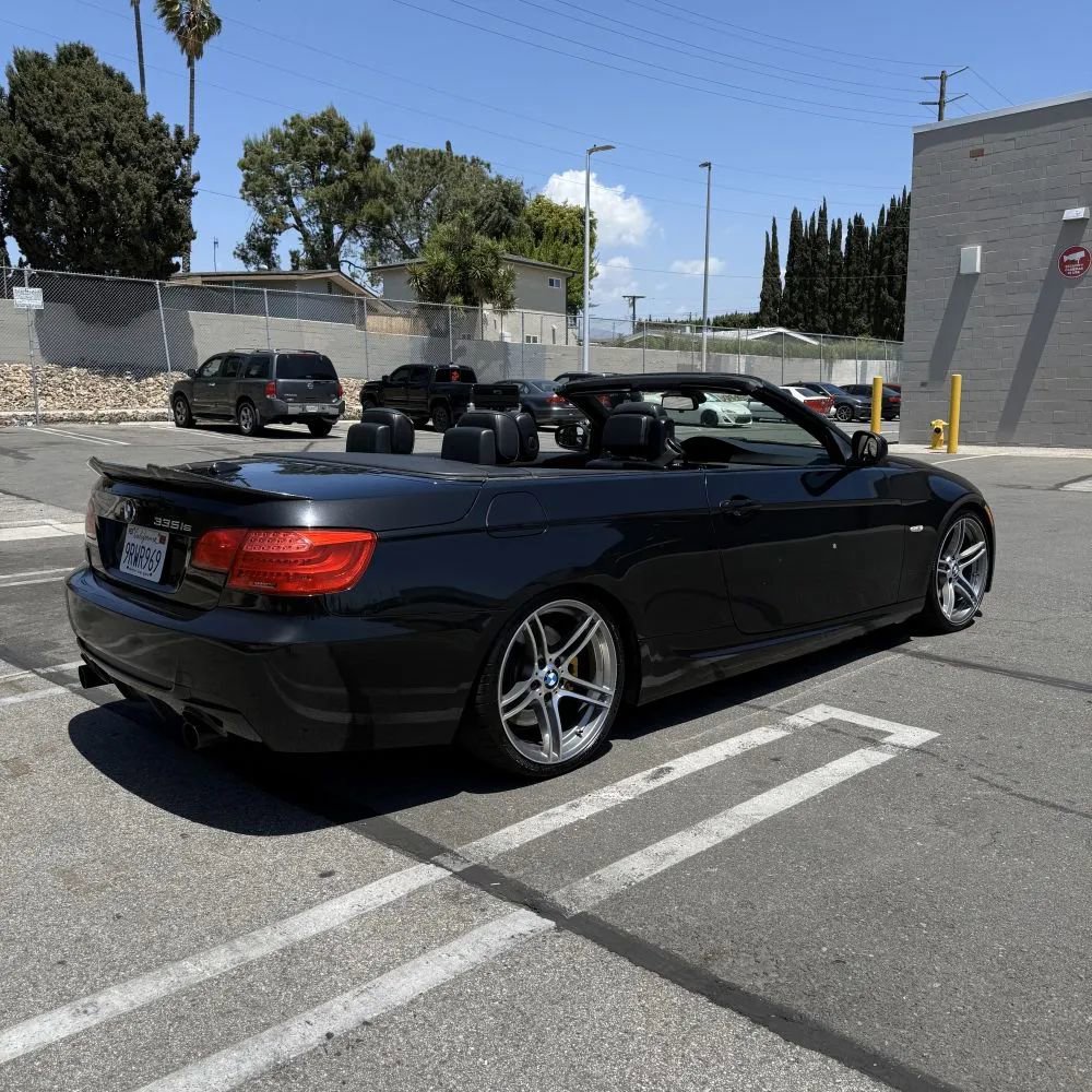 Used 2012 BMW 335is Convertible image 6