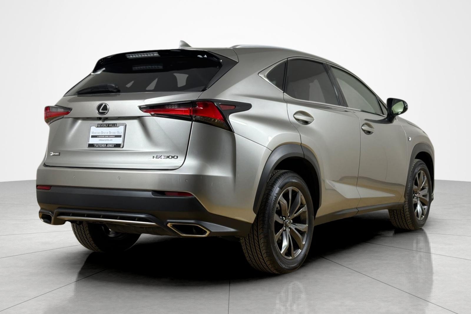 Used 2020 Lexus NX 300 F Sport w/ F Sport Comfort Package FWD image 5