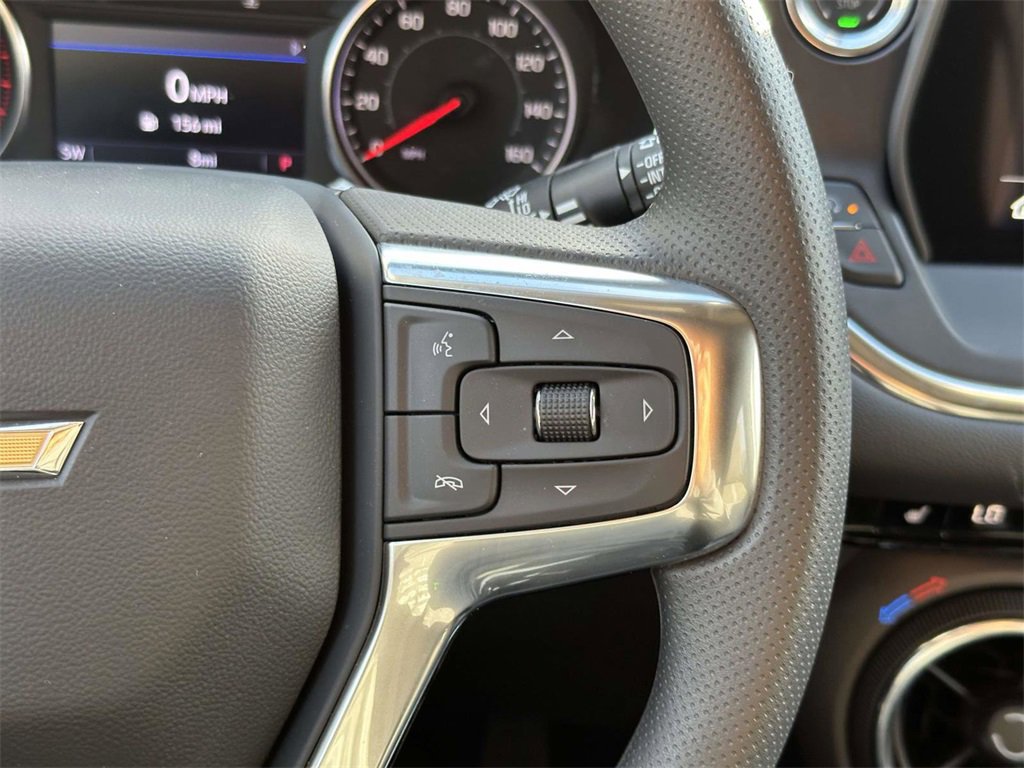 New 2025 Chevrolet Blazer LT w/ Midnight/Sport Edition image 10