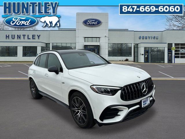 Used 2025 Mercedes-Benz GLC 43 AMG 4MATIC image 4