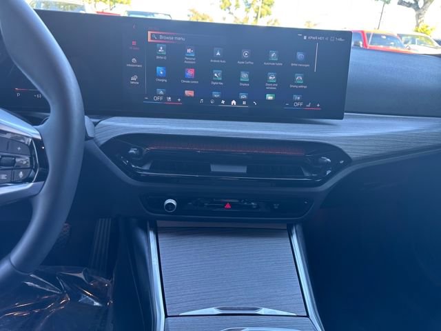 Used 2025 BMW i4 eDrive40 image 17