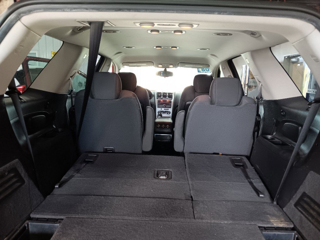 Used 2008 GMC Acadia SLE image 9