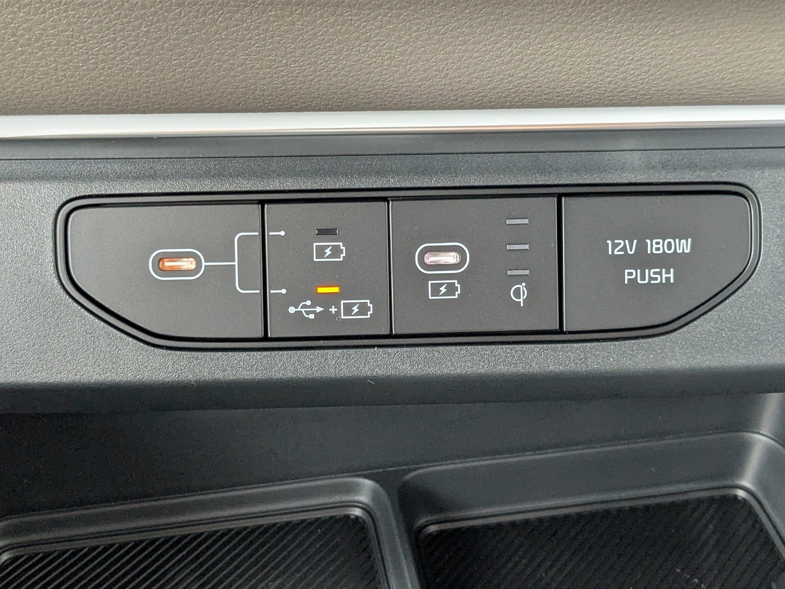 New 2026 Kia Carnival SX image 28