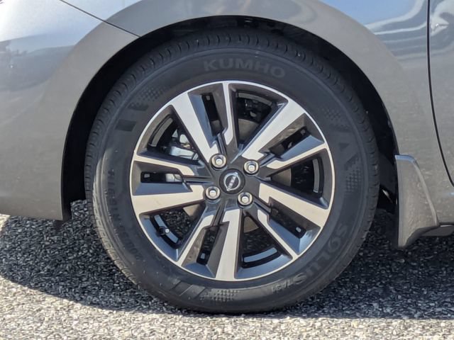New 2025 Nissan Versa SV w/ Trunk Package FWD image 11