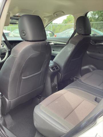 Used 2022 Buick Envision Preferred FWD image 13