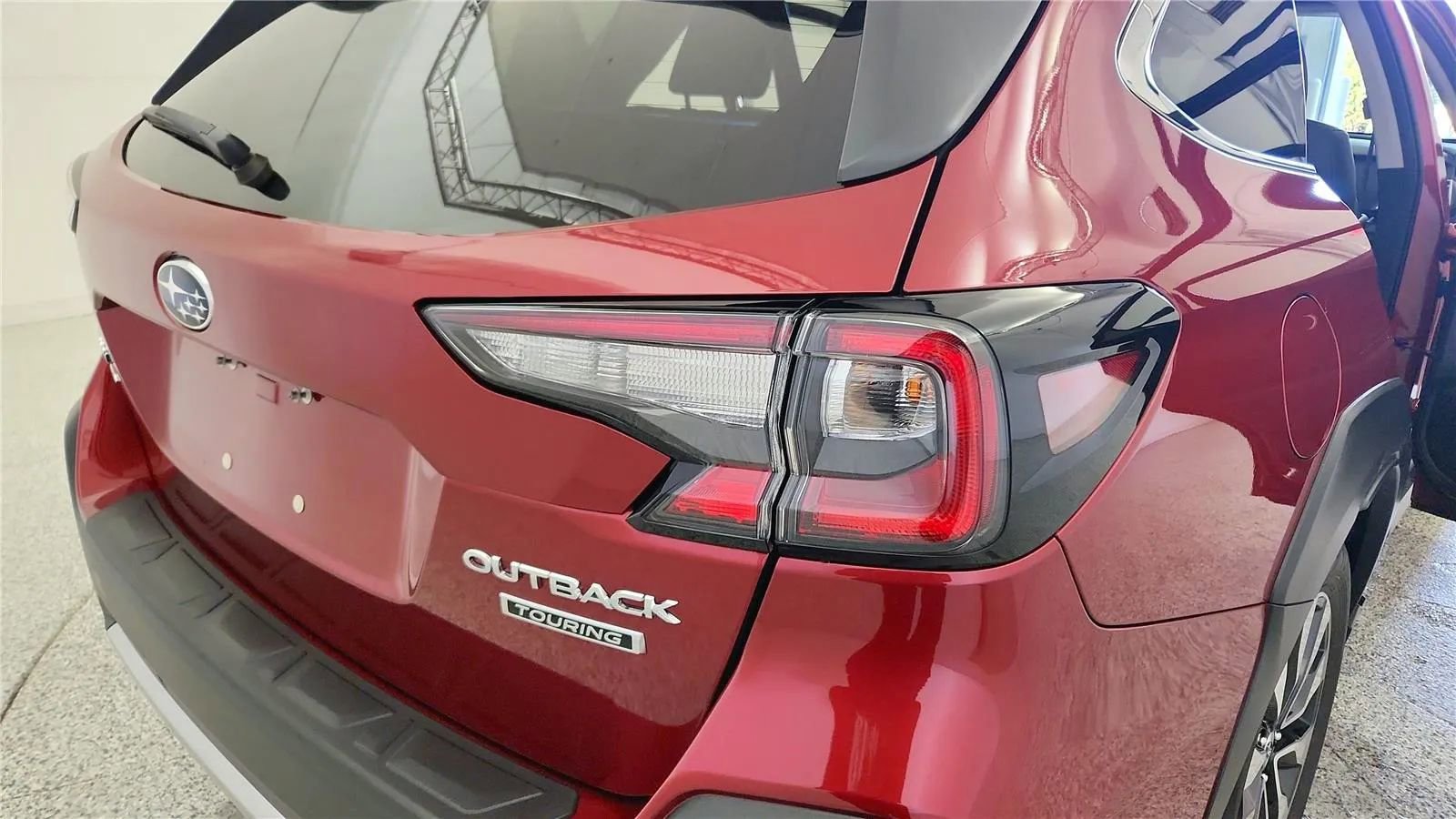 Used 2024 Subaru Outback Touring image 15