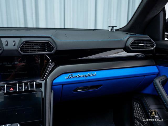 Used 2024 Lamborghini Urus S AWD/4WD image 40