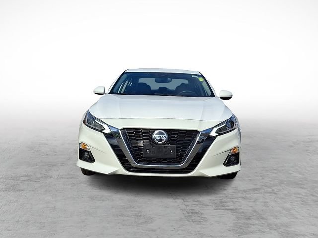 Used 2021 Nissan Altima 2.5 Platinum image 2
