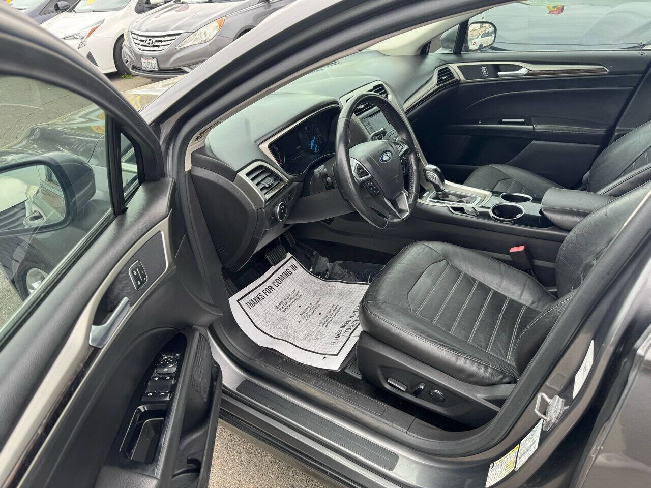 Used 2014 Ford Fusion SE w/ Equipment Group 202A image 11