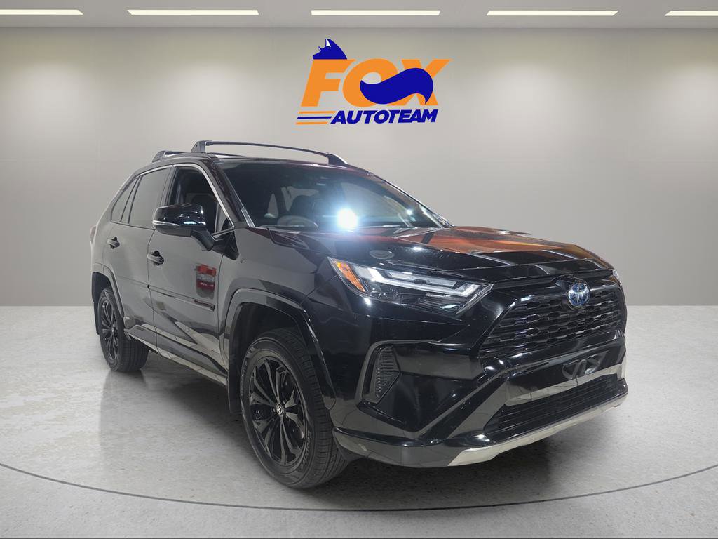 Certified 2024 Toyota RAV4 SE w/ Convenience Package AWD/4WD image 4