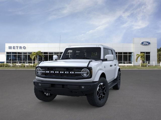 New 2026 Ford Bronco Outer Banks AWD/4WD image 2