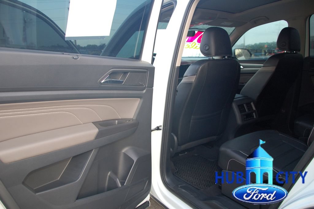 Used 2022 Volkswagen Atlas SEL Premium AWD/4WD image 13
