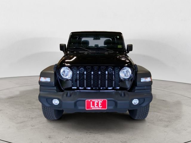 Used 2022 Jeep Gladiator Sport w/ Trailer Tow Package image 9