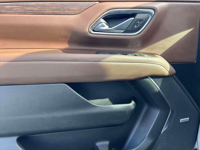 Used 2023 Chevrolet Tahoe High Country image 16