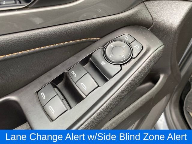 Used 2019 Chevrolet Traverse LT image 18