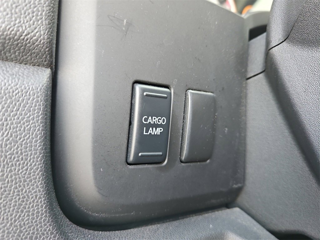 Used 2015 Nissan Titan PRO-4X image 26