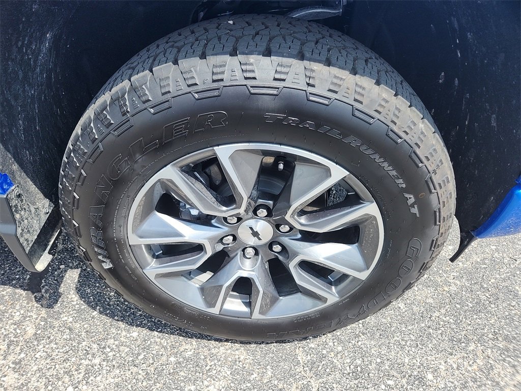 New 2025 Chevrolet Silverado 1500 RST w/ Z71 Off-Road Package image 11