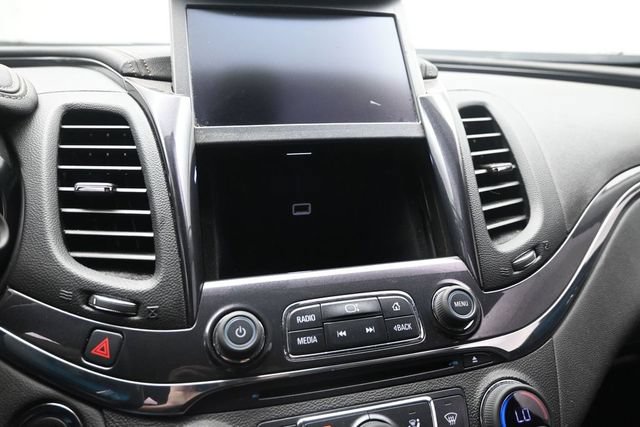 Used 2018 Chevrolet Impala Premier FWD image 31