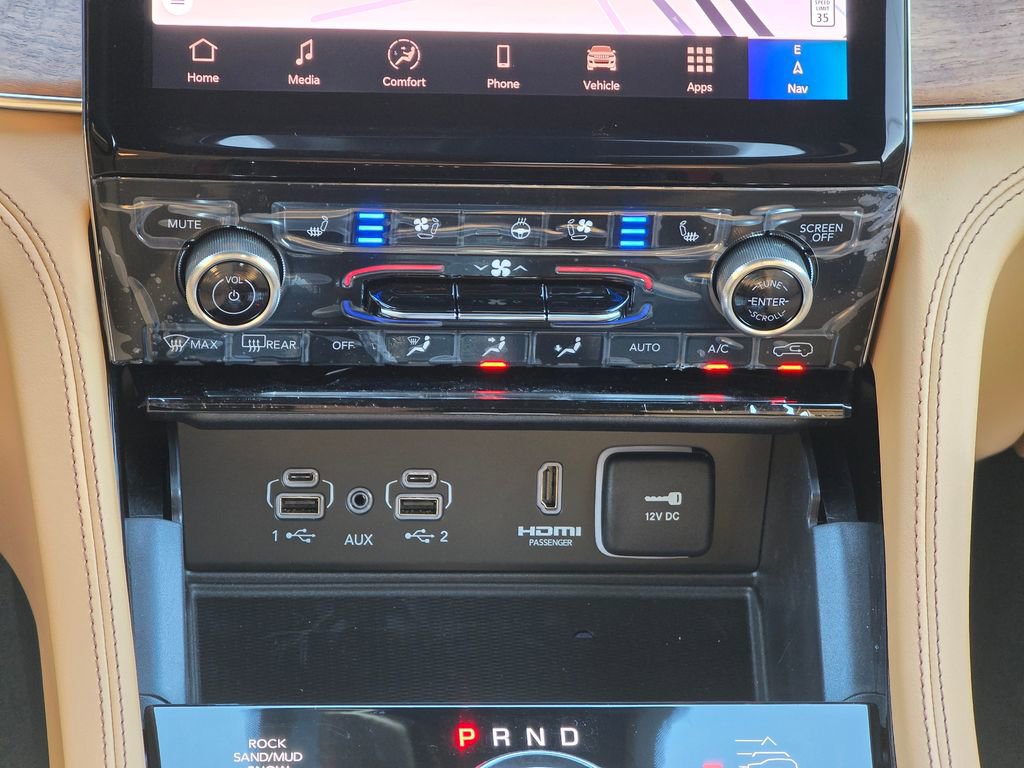 New 2025 Jeep Grand Cherokee Summit image 30