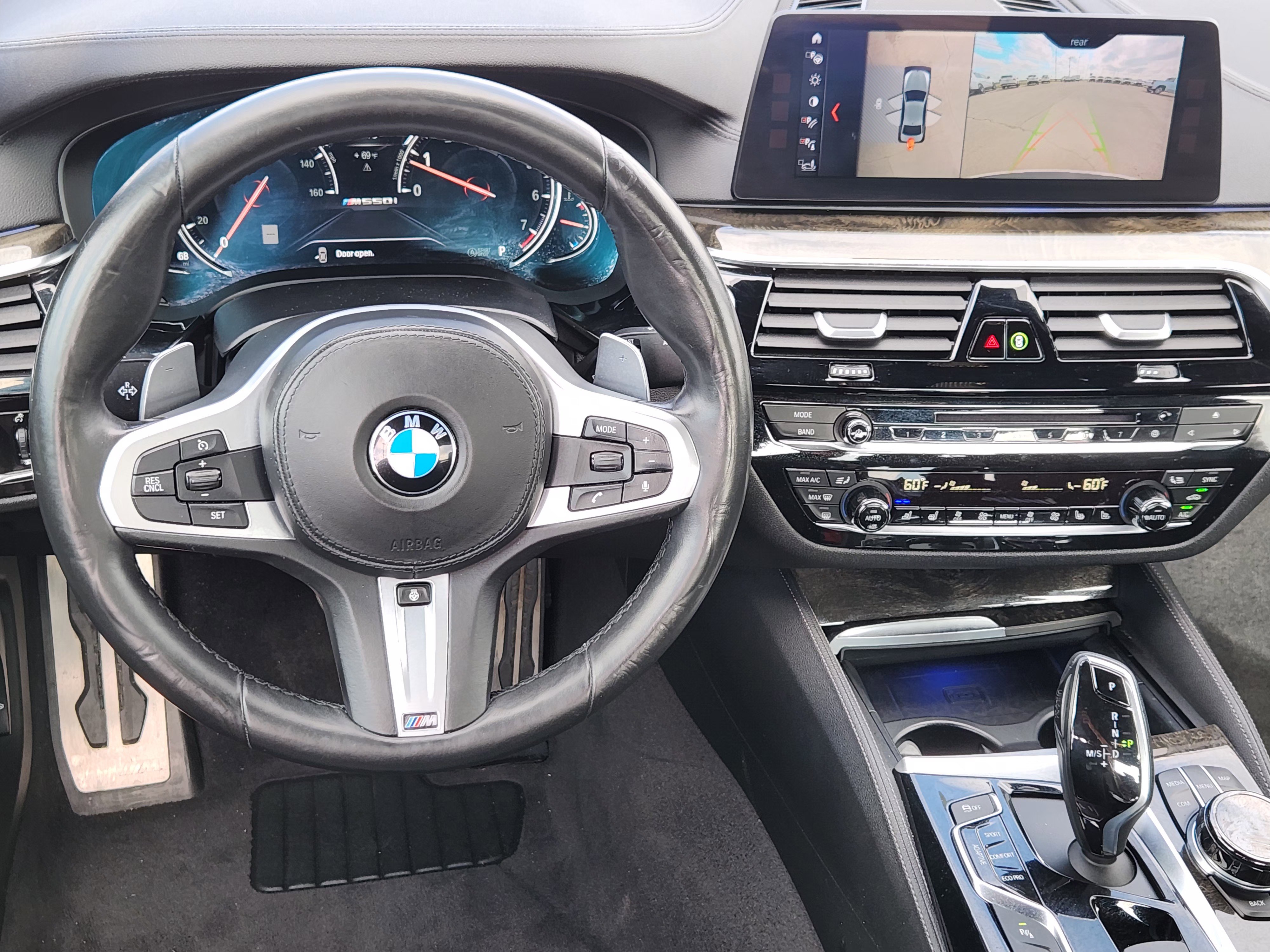 Used 2018 BMW M550i xDrive AWD/4WD image 28