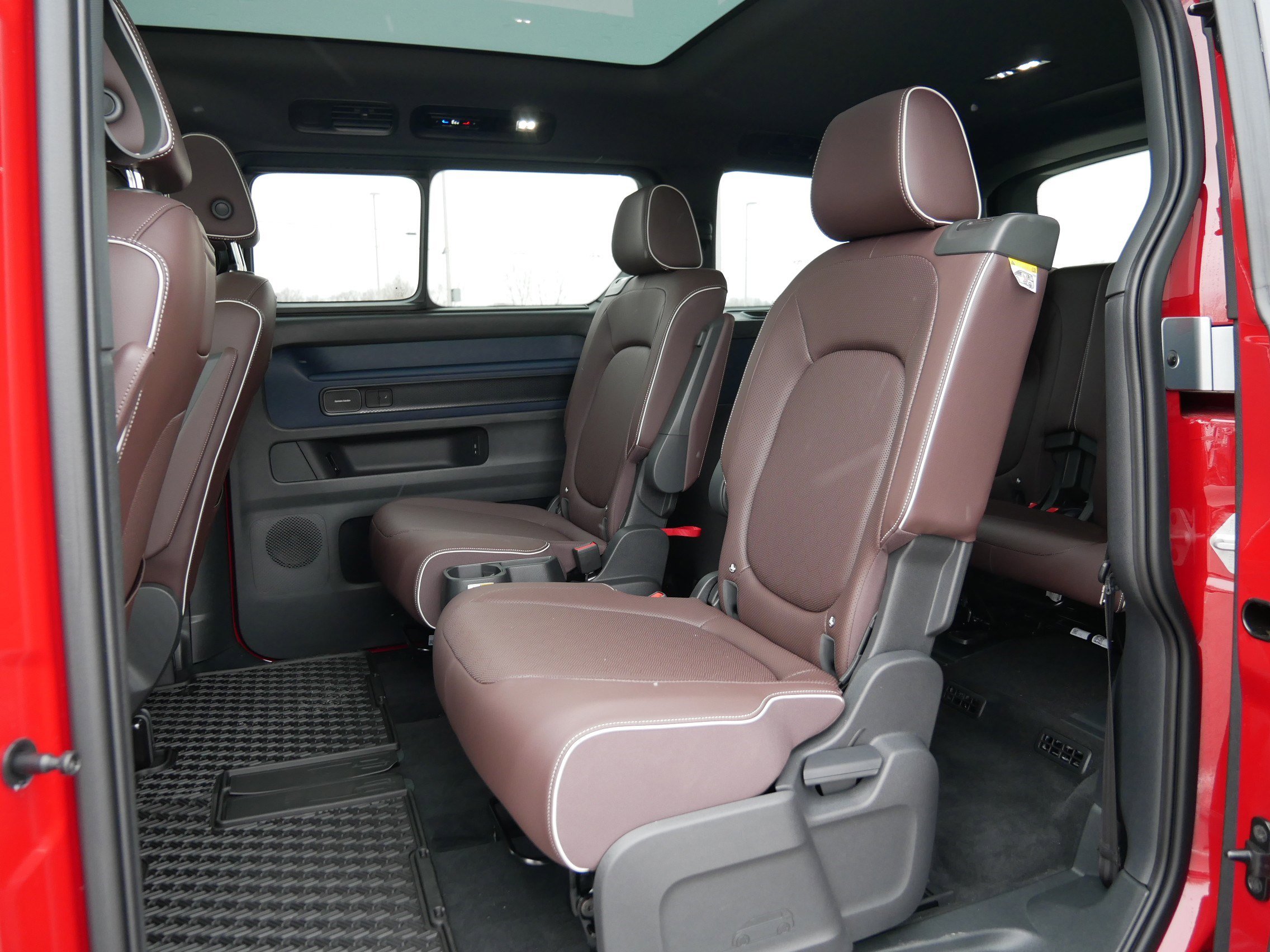 New 2025 Volkswagen ID. Buzz Pro S Plus image 8