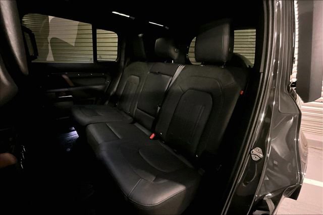 Certified 2022 Land Rover Defender 110 X AWD/4WD image 17