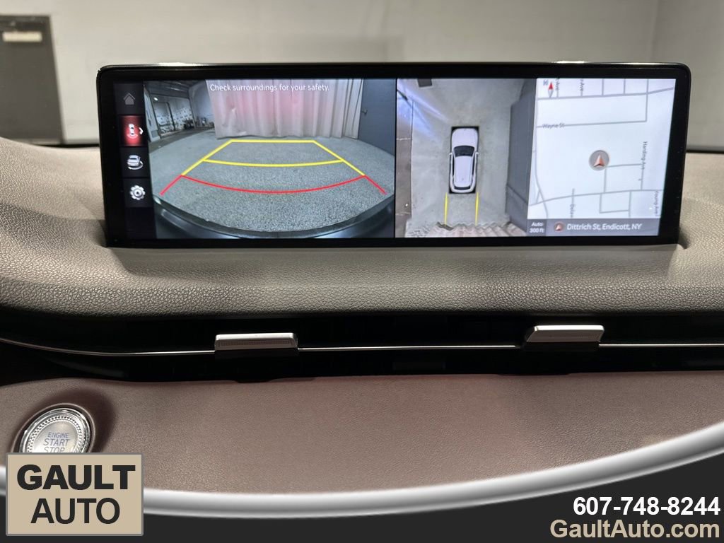 Used 2022 Genesis GV70 2.5T w/ Advanced Package image 11