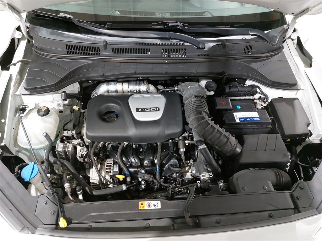 Used 2020 Hyundai Kona Limited image 32