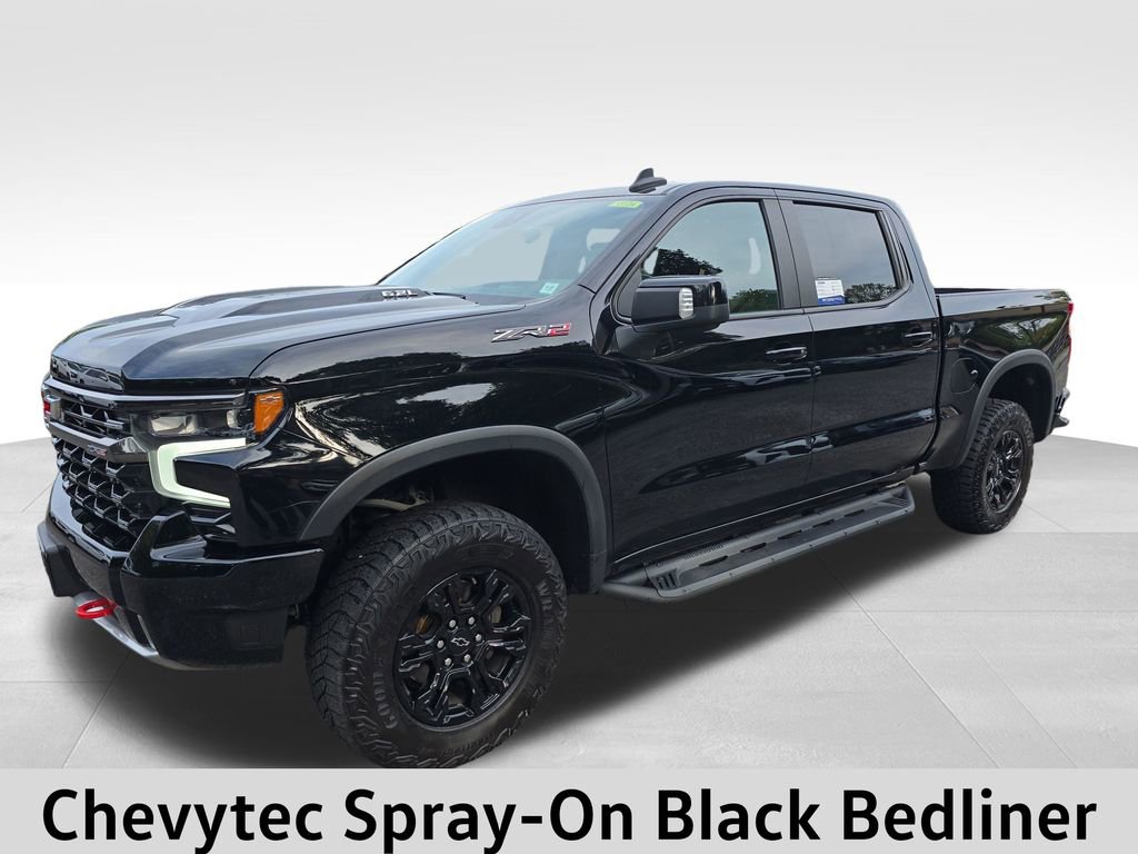 Used 2022 Chevrolet Silverado 1500 ZR2 w/ Technology Package image 4
