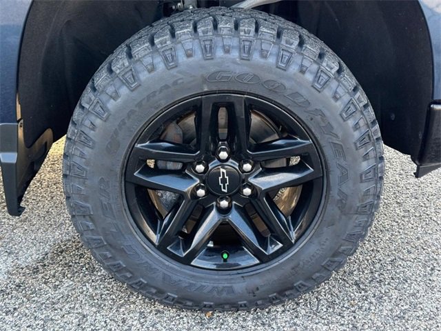 Used 2022 Chevrolet Silverado 1500 LT Trail Boss image 8