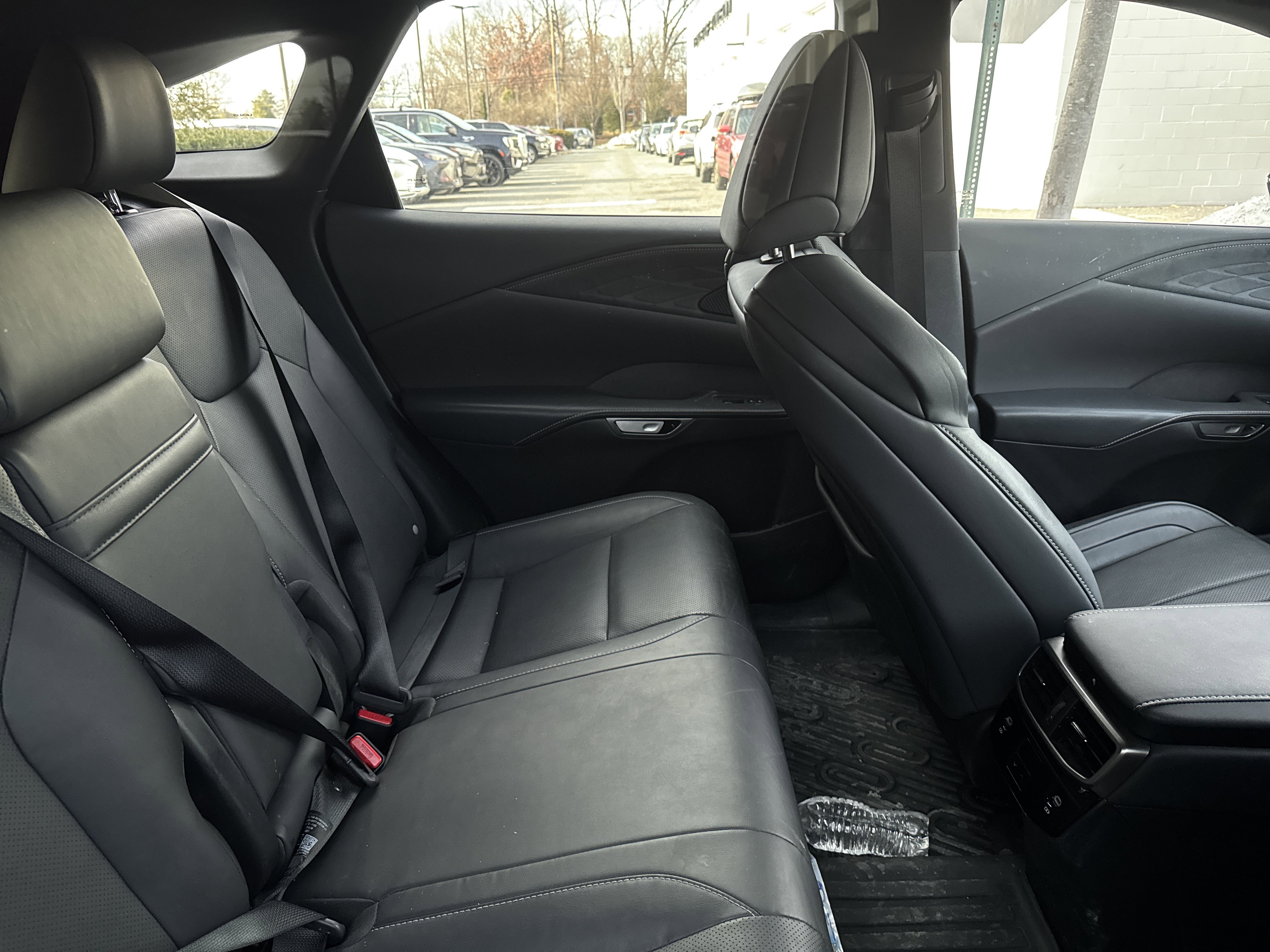 Used 2024 Lexus RX 350 F Sport w/ Technology Package image 9