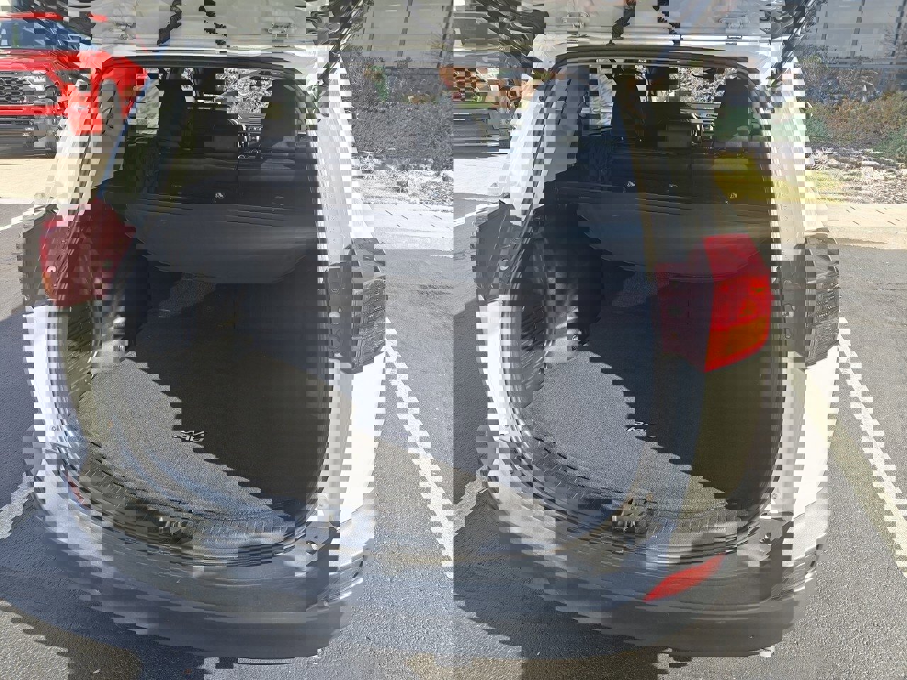 Used 2013 Toyota RAV4 Limited image 4