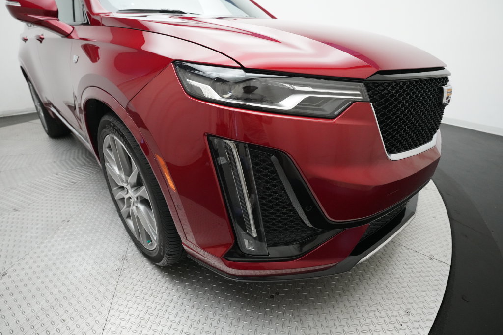 Used 2021 Cadillac XT6 Sport AWD/4WD image 23