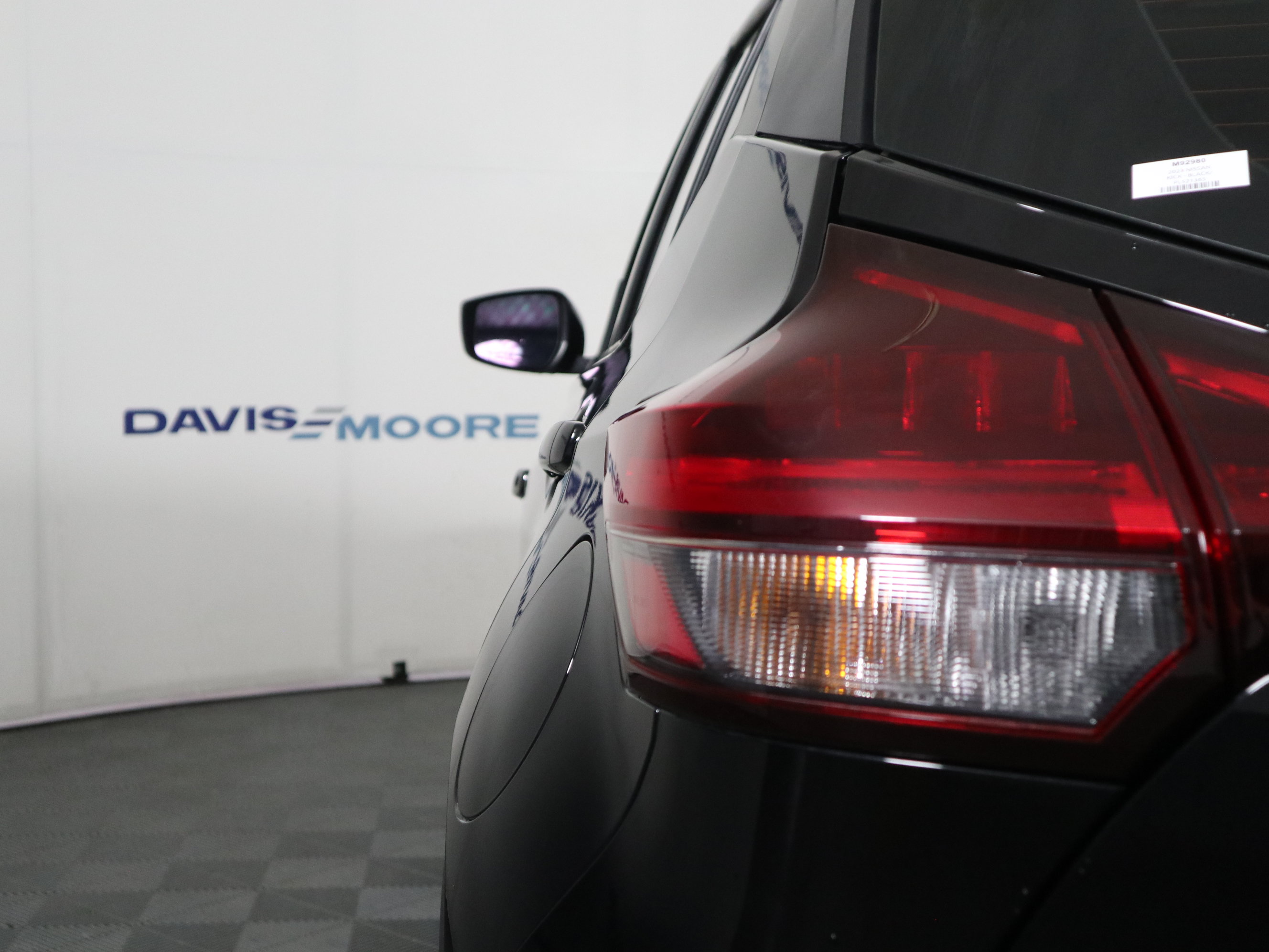 Used 2023 Nissan Kicks SV FWD image 10