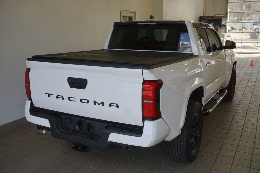 Used 2025 Toyota Tacoma SR5 image 13