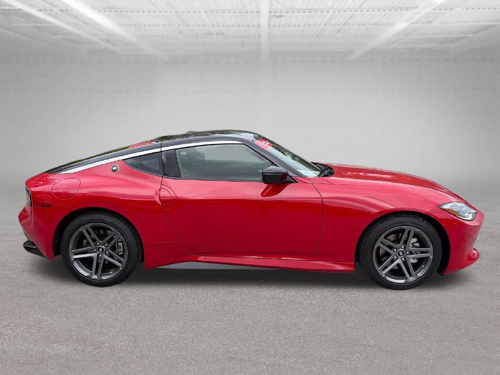 Certified 2026 Nissan Z Sport w/ Floor Mat Package RWD image 7