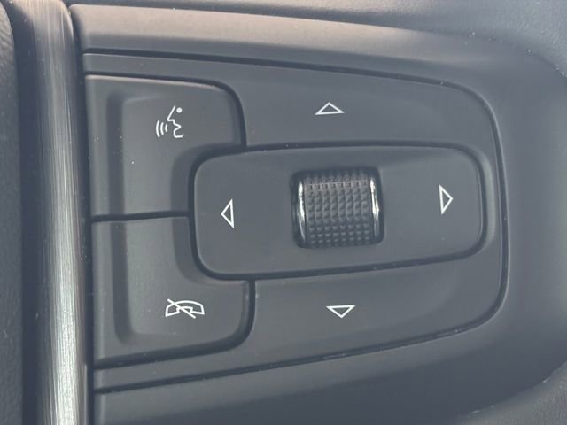 Used 2024 GMC Sierra 1500 AT4 w/ Technology Package AWD/4WD image 15
