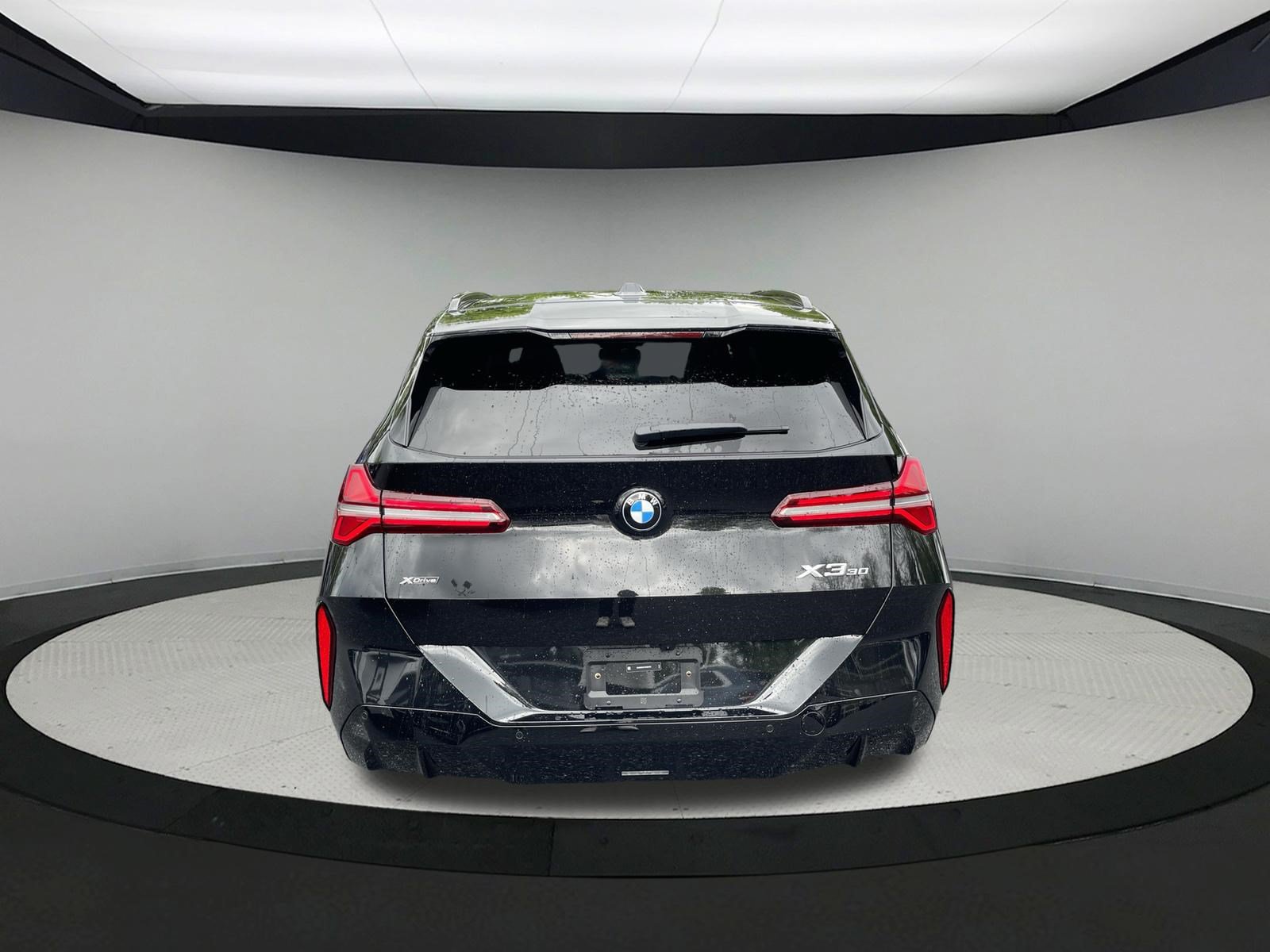 Used 2026 BMW X3 xDrive30i w/ Premium Package AWD/4WD image 7
