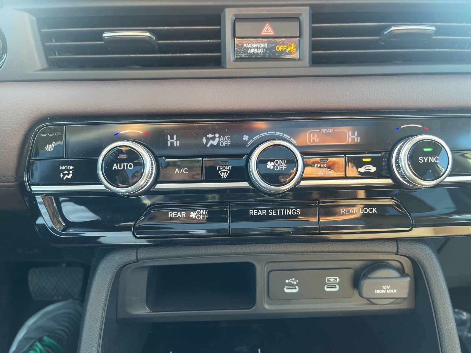 New 2026 Honda Pilot Touring image 33