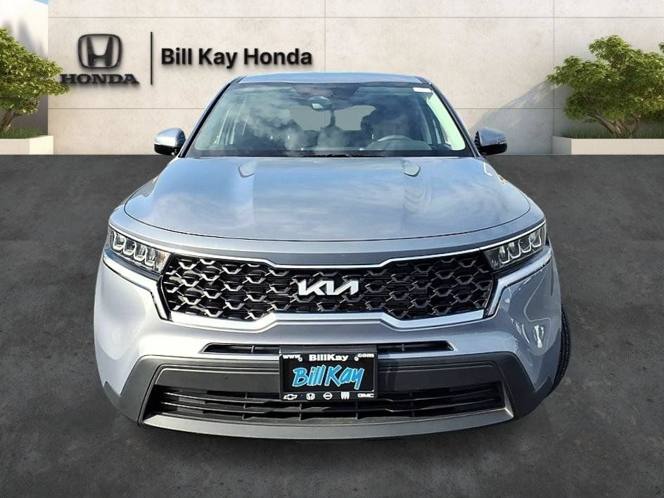 Used 2023 Kia Sorento LX AWD/4WD image 8