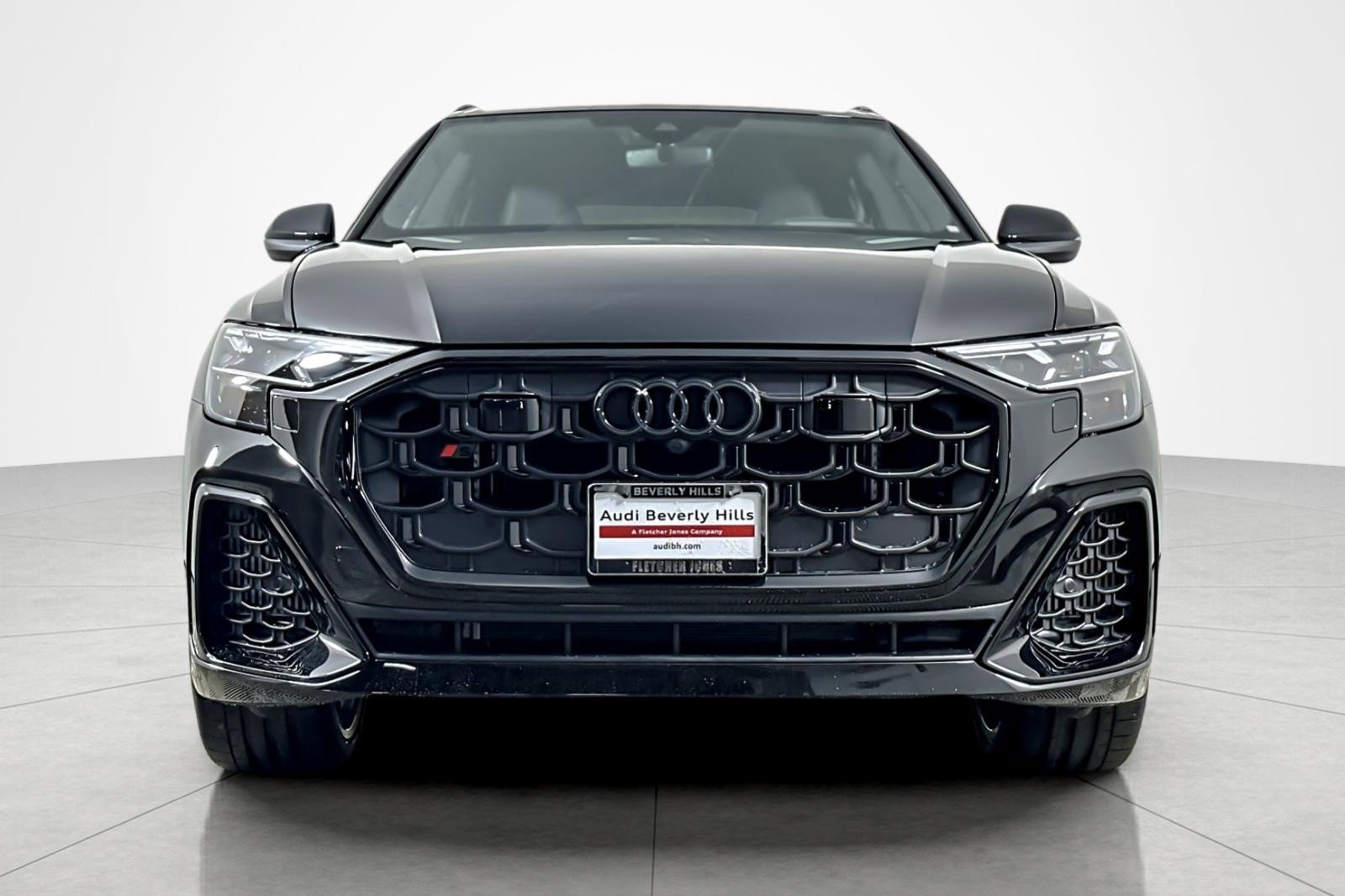 New 2026 Audi SQ8 Prestige image 8