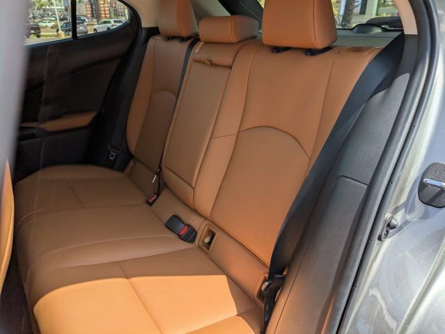 Used 2022 Lexus UX 200 w/ Accessory Package (Z1) FWD image 25