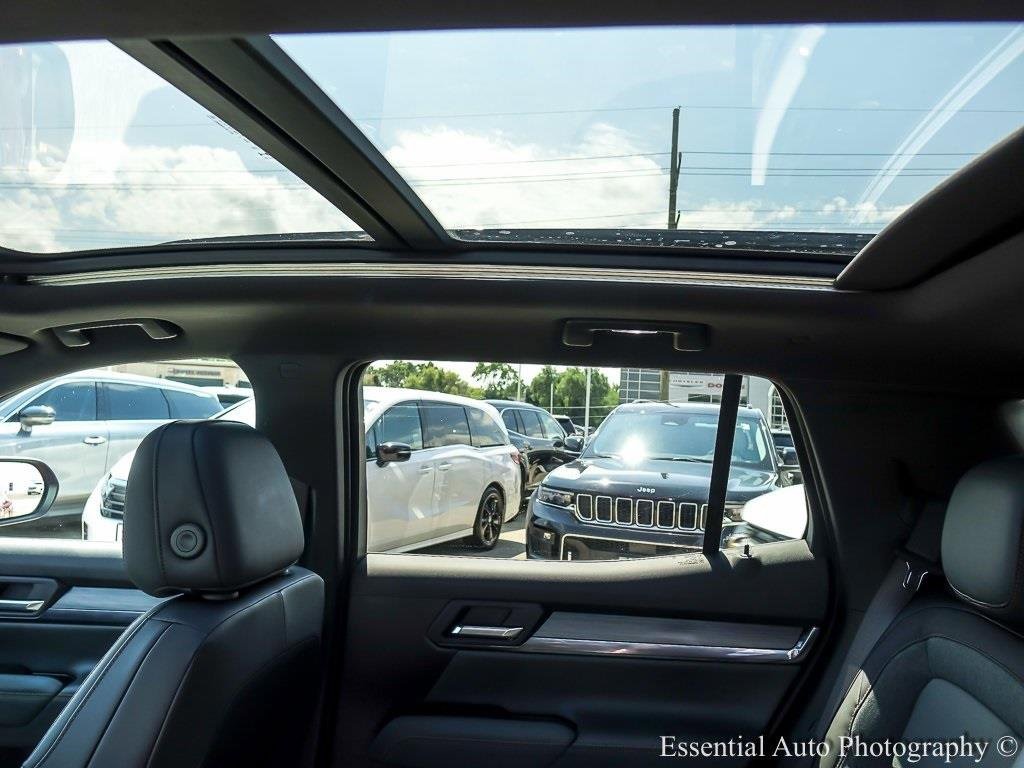 Used 2026 GMC Terrain AT4 w/ Convenience Package III image 13