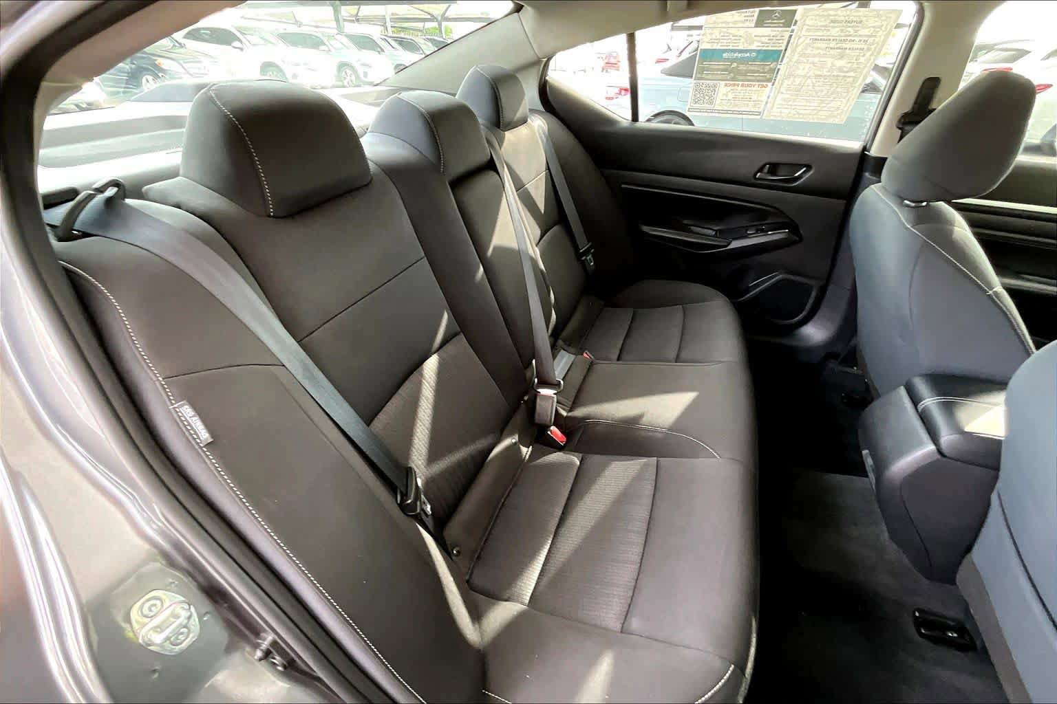 Used 2023 Nissan Altima 2.5 SV w/ SV Premium Package image 20