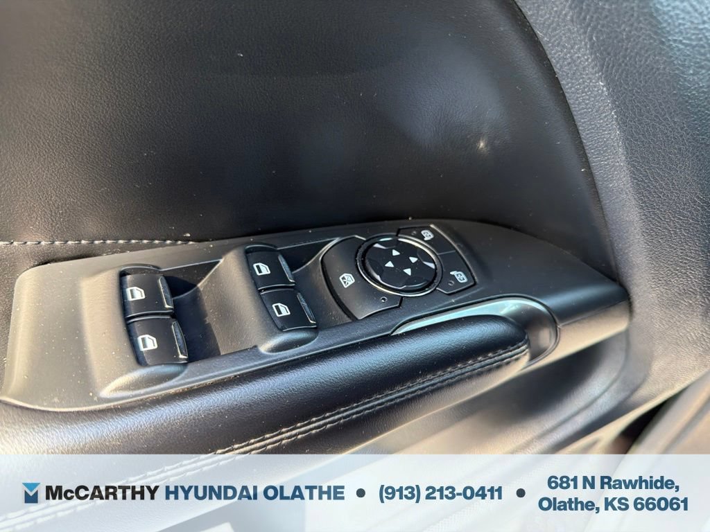 Used 2015 Lincoln MKC FWD image 29