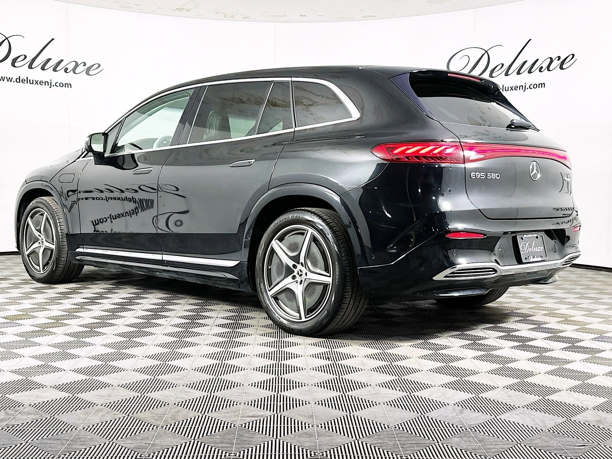 Used 2023 Mercedes-Benz EQS 580 4MATIC SUV image 4