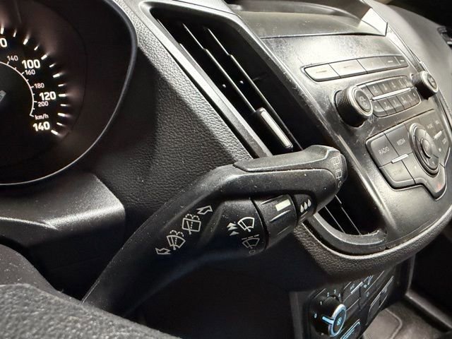 Used 2019 Ford Escape S image 33