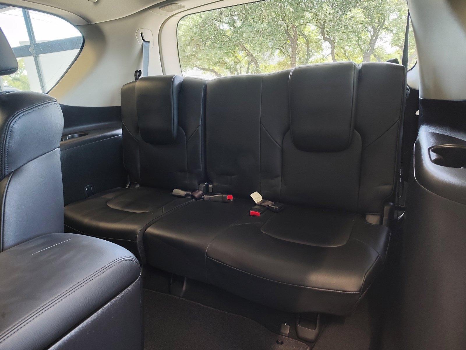 Used 2023 Nissan Armada SL w/ Captain's Chairs Package RWD image 27