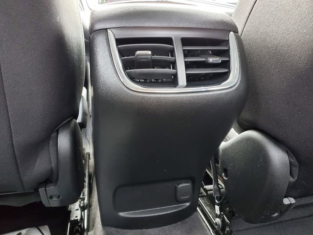 Used 2022 Chevrolet Malibu LT image 26